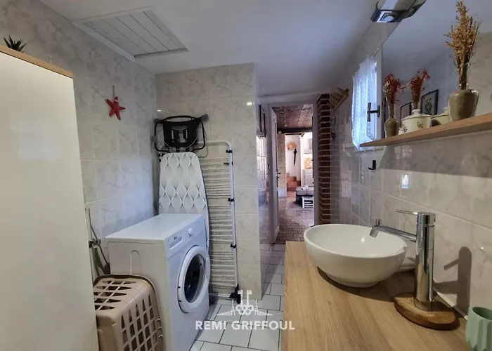 La Terrasse De Sacha House With Terrace & Fireplace 4 Guests בית נופש הונפלר